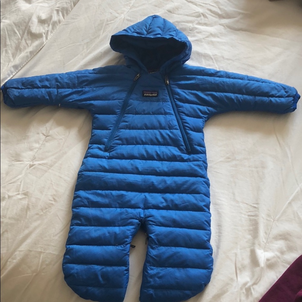 Patagonia Newborn snowsuit! ⛄️